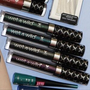 4 Wet N Wild Metallic Liquid Eyeshadow